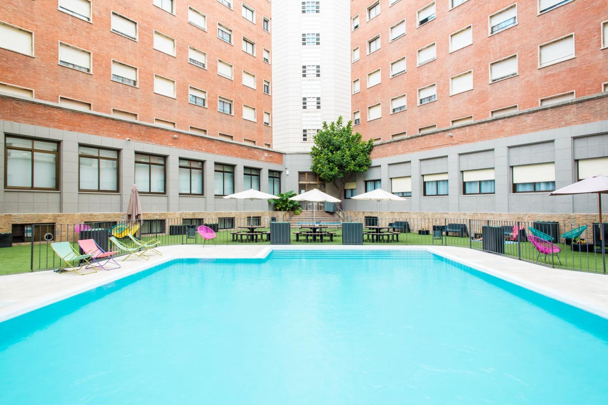 Residencia Universitaria Resa Barcelona Diagonal Extérieur photo